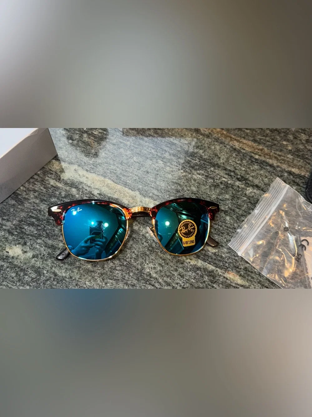 RAY-BAN Clubmaster blue mirror lense/tortoise frames NEW IN BOX - Picture 6 of 7